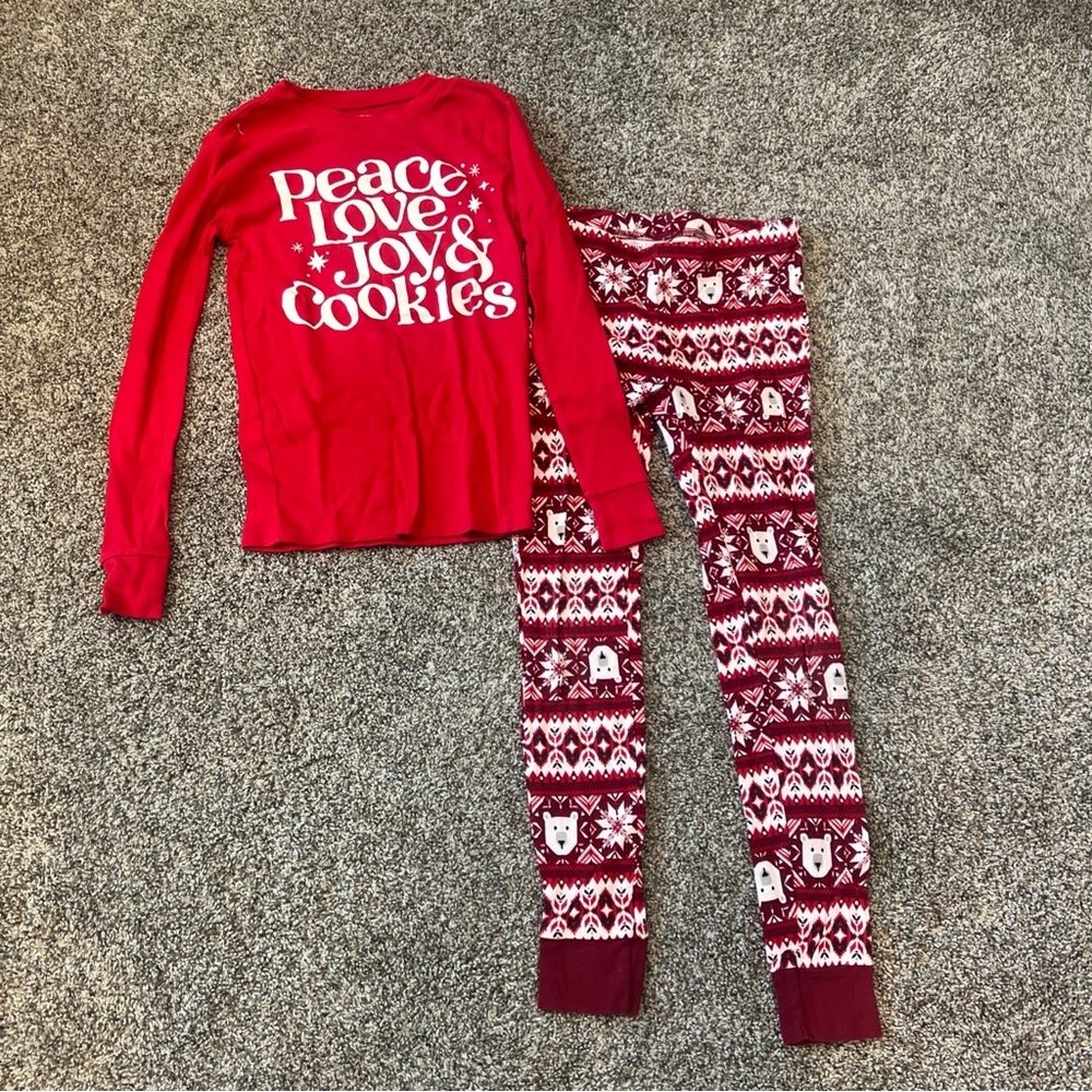 Old Navy Kids Red 'Peace Love Joy & Cookies' Holiday Polar Bear Pajama Set XL 12